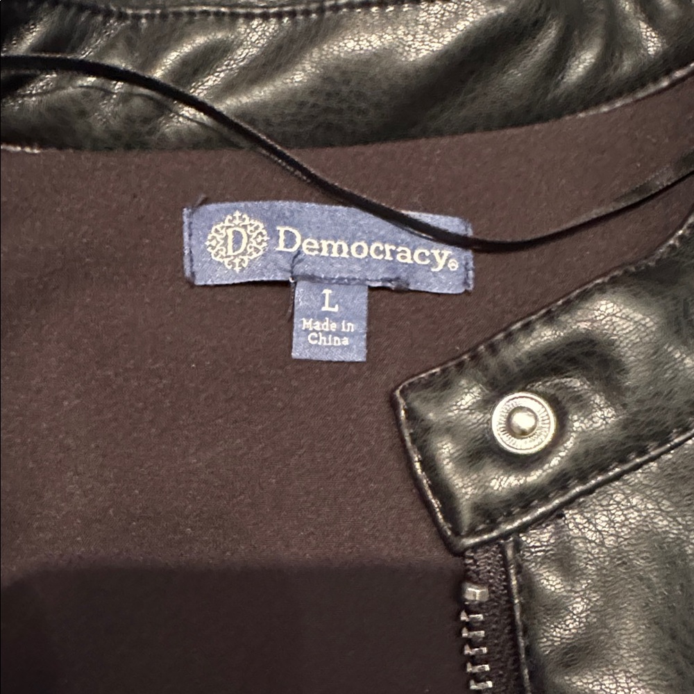 Democracy Black Faux Leather Jacket with Tan Stripes, size L, NWT, Retail $118 - Picture 3 of 7